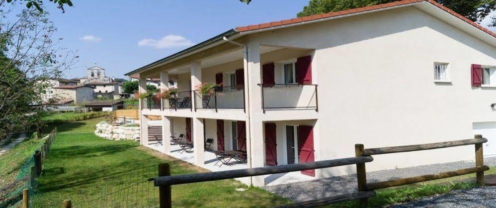 Le Mas De Servant Roulottes Et Chambres D'Hotes Auberives-en-Royans Exteriér fotografie